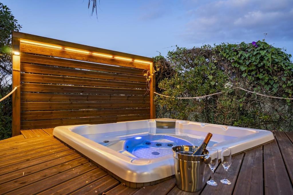 Villa Arade Riverside - Jacuzzi And Heated Pool By Side Villas Silves Bagian luar foto