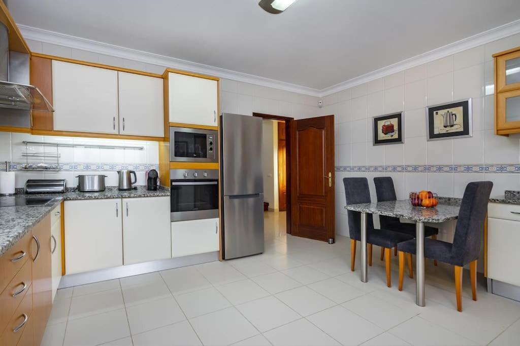 Villa Arade Riverside - Jacuzzi And Heated Pool By Side Villas Silves Bagian luar foto