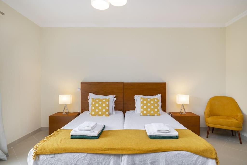 Villa Arade Riverside - Jacuzzi And Heated Pool By Side Villas Silves Bagian luar foto