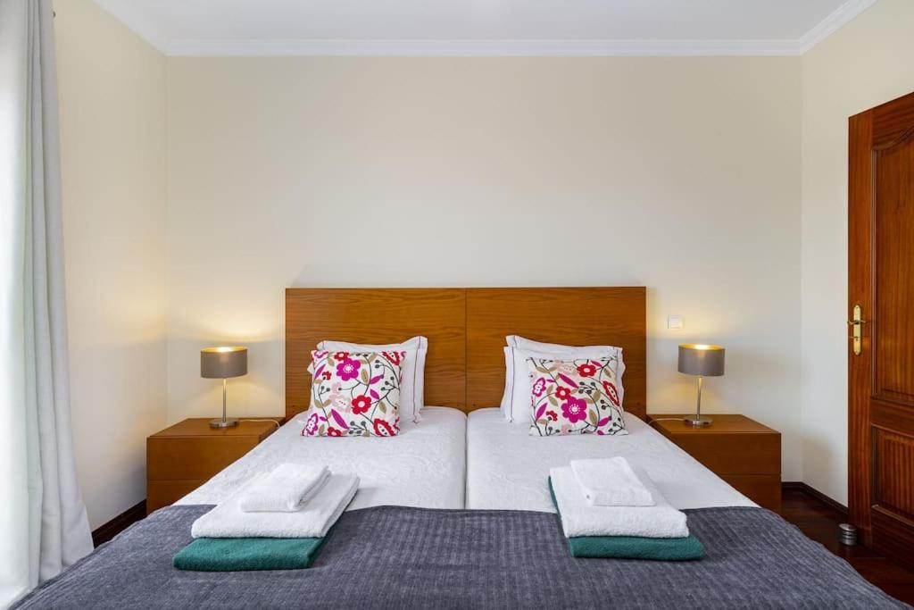 Villa Arade Riverside - Jacuzzi And Heated Pool By Side Villas Silves Bagian luar foto