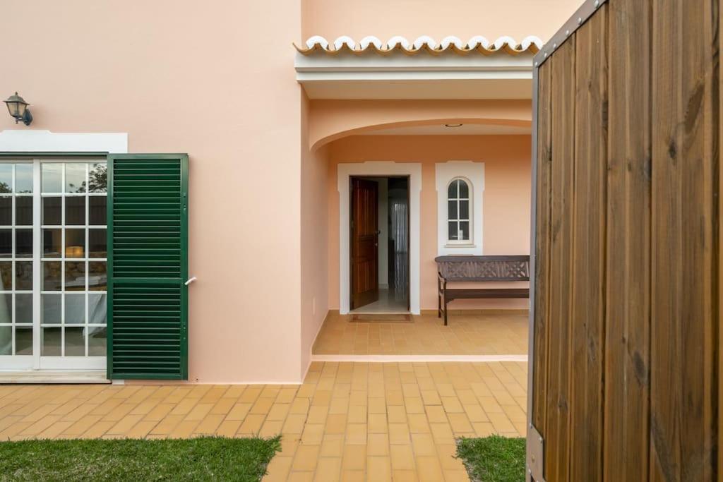 Villa Arade Riverside - Jacuzzi And Heated Pool By Side Villas Silves Bagian luar foto