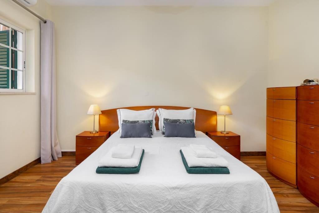 Villa Arade Riverside - Jacuzzi And Heated Pool By Side Villas Silves Bagian luar foto